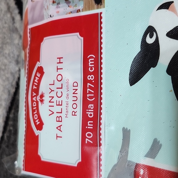 HOLIDAY TIME GRAPHIC VINYL TABLECLOTHS SET-OF-3 ROUND & RECTANGLE BUNDLE - Picture 2 of 15